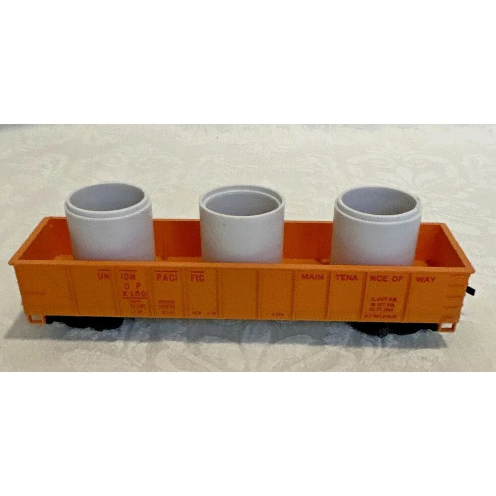 Vintage Tyco HO Scale Union Pacific MOW Gondola Car w/ Pipe Load UP X159